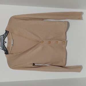 Zara Creamy Tan V-Neck Button Down Cropped Cardigan sz Medium